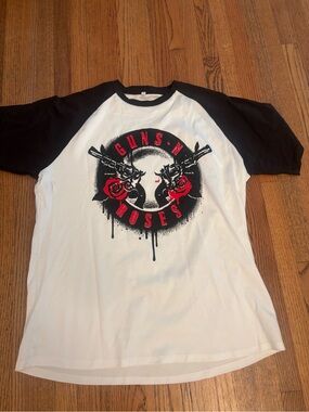 Guns N’ Roses Official Band T-Shirt World Tour Short Sleeve Logo Printed Vintage